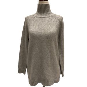 MaxMara Weekend 100% Cashmere Closed Neck High & Low Sweater Grey